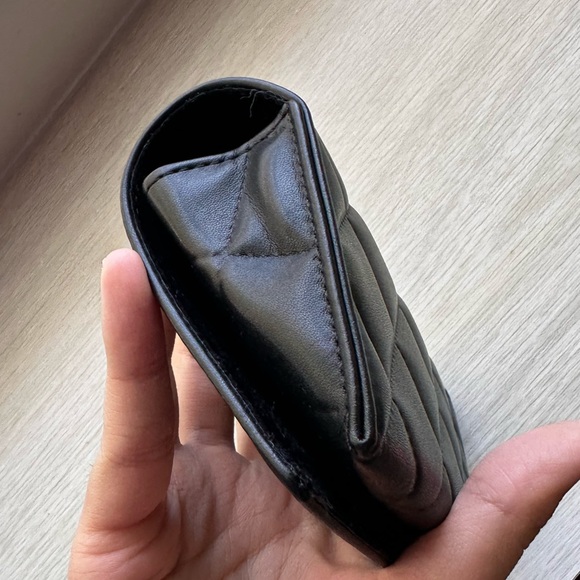 CHANEL SUNGLASSES 🕶️ BARELY WORN❤️ - Picture 11 of 15